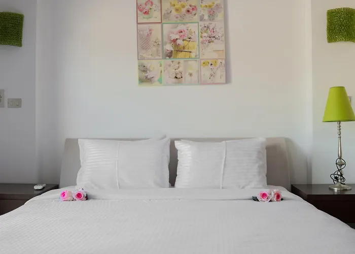Nayah Stays, El Gouna Lagoon Terrace -one Bedroom Apartment *
