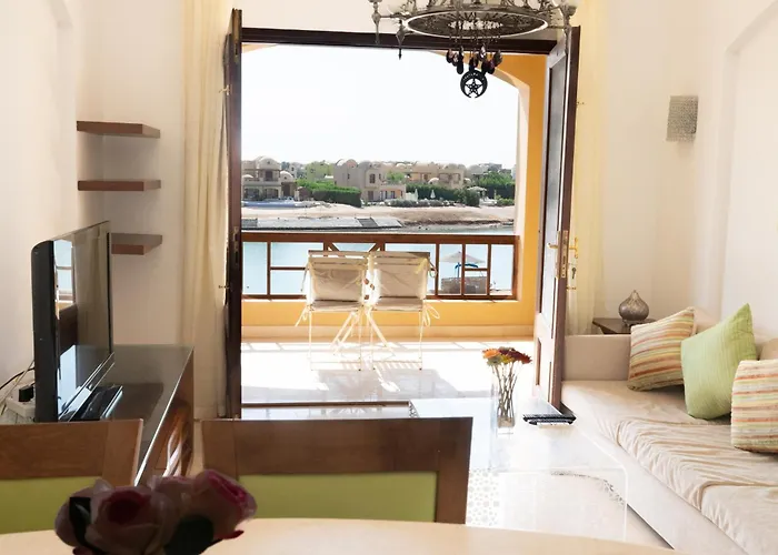 Nayah Stays, El Gouna Lagoon Terrace -one Bedroom * Hurghada