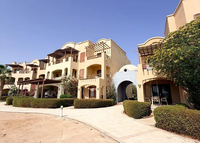 Nayah Stays, El Gouna Lagoon Terrace -one Bedroom Apartment *